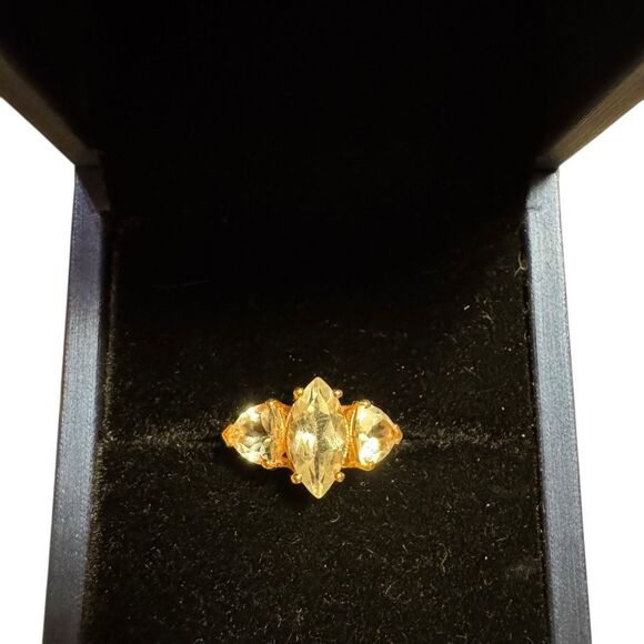 Elegant Sterling Silver Rose Gold plated Ring - Picture 1 of 4